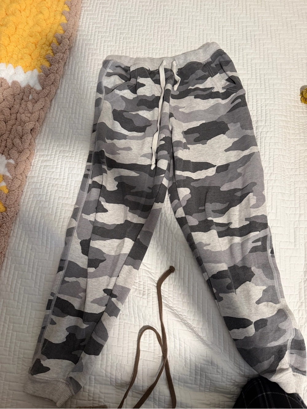 aerie Gray Camo Joggers with Drawstring